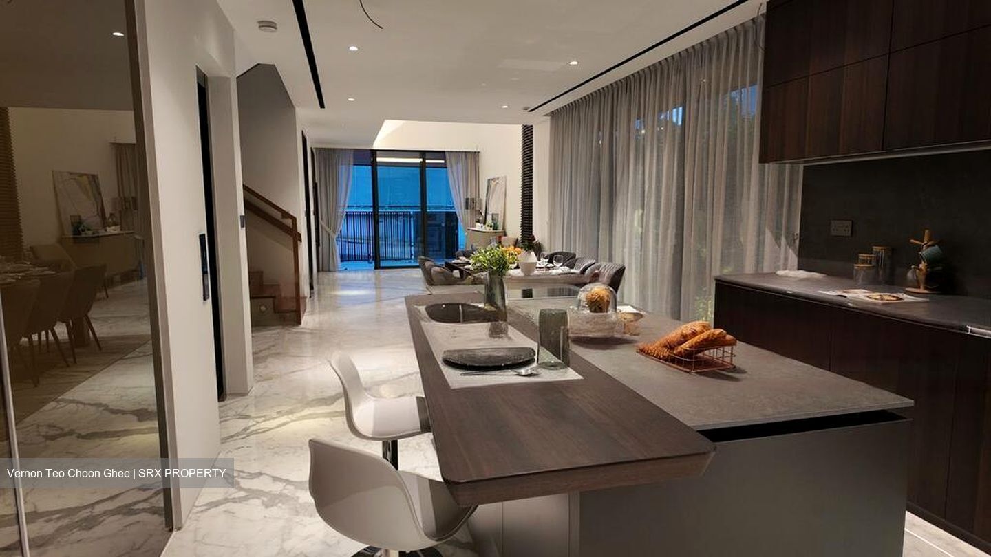 Fernhill Road (D10), Semi-Detached #478254461